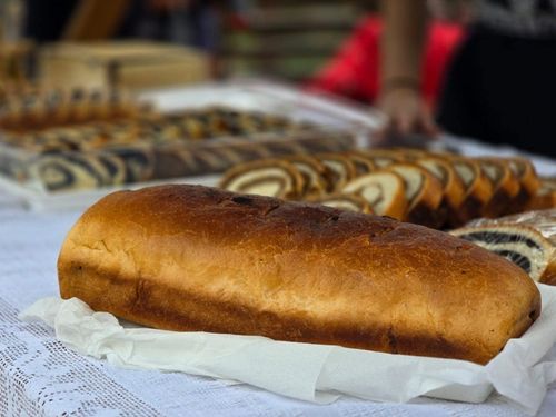 Сајам старих заната, обичаја и гужваријада у Даљу